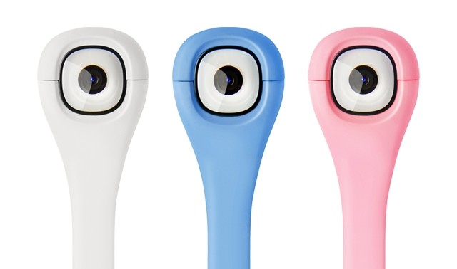 曲がって使えるアクションカメラPIC